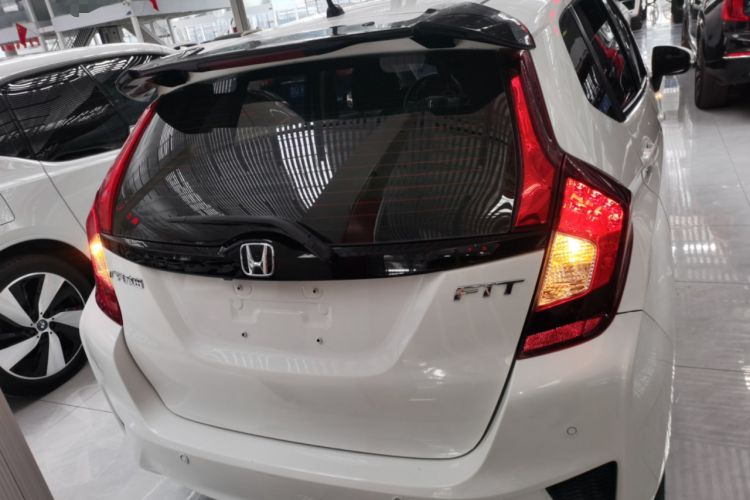 Used Honda Fit 2016 1.5L LXS CVT Comfort Sunroof Version
