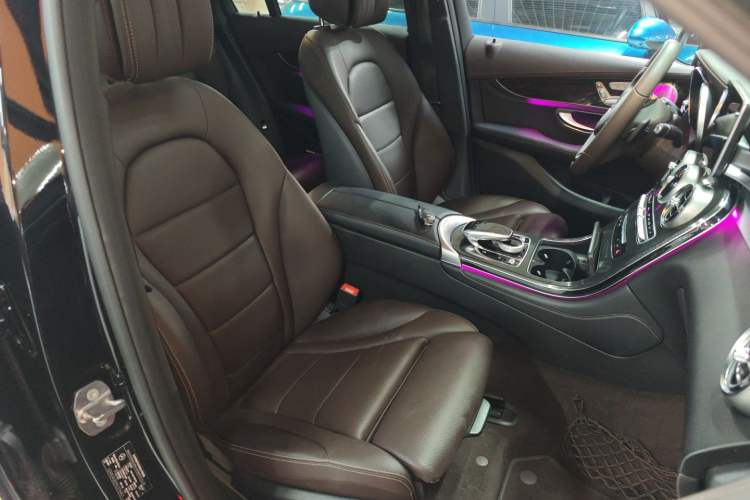 Used Mercedes-Benz GLC 2017 GLC 260 4MATIC Luxury Model
