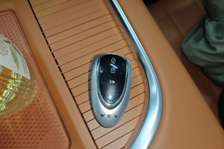 Used Wey Lanshan 2025 Four-Wheel Drive Max
