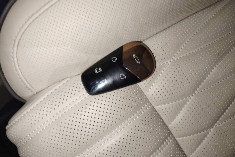 Used VOYAH Dream 2022 Low-Carbon Edition Home
