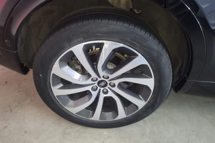 Used Land Rover Discovery Sport 2020 249 PS R-Dynamic Performance Tech Edition 7 Seats
