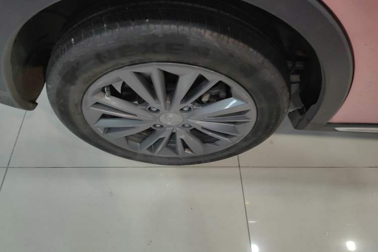 Used NETA V 2022 Chao 400 Lite Pink Custom Edition