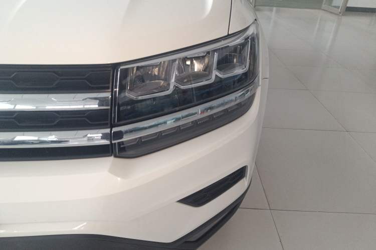 Used Volkswagen Tharu 2021 280TSI Two-Wheel Drive Comfort Edition
