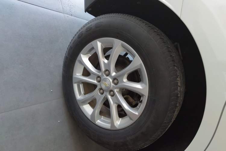 Used Chevrolet Equinox 2019 535T Automatic Lingjie Edition China V Standard
