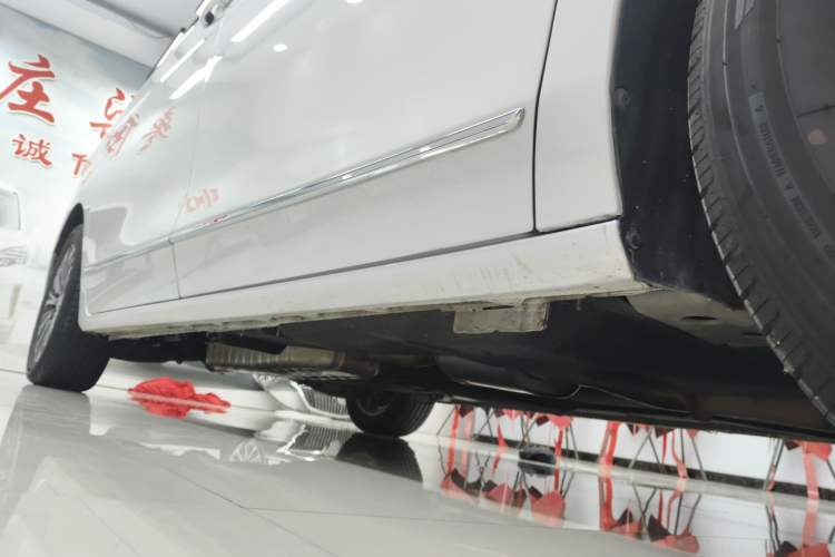 Used Buick GL8 2021 ES Land Cruiser 653T Smart Flagship Model
