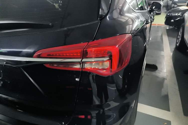 Used Buick Envision 2021 532T Two-Wheel-Drive Leading Version
