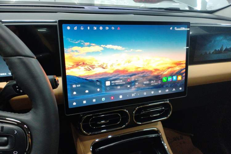 Used Leapmotor C11 2024 All-Electric 580 Luxury Edition