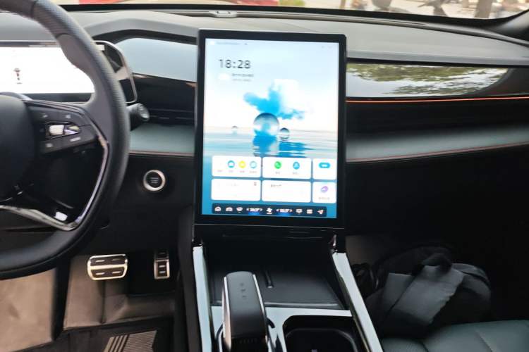 Used Geely Auto Emgrand X7 Sport 2024 1.5TD Prestige Edition
