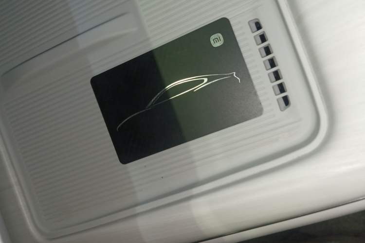 Used  SU7 2024 Rear-Drive Ultra-Long Range Advanced Pro-Level Intelligent Driving Version
