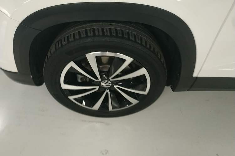 Used Volkswagen Tharu 2022 280TSI Two-Wheel-Drive Luxury Edition