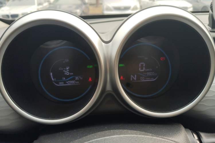 Used ORA Black Cat 2022 301km "Cute Pet" Version – Lithium Iron Phosphate
