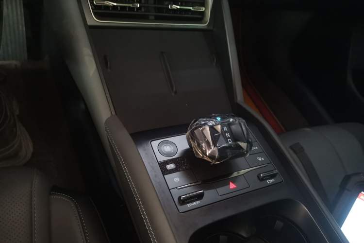 Used BYD Qin L 2025 DM-i Smart Drive 80KM Superior Model
