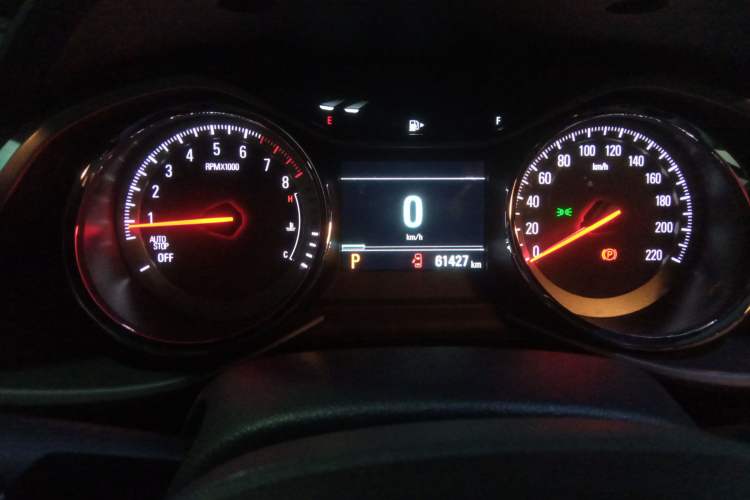 Used Chevrolet Orlando 2019 Redline 530T Automatic Enjoyment Version (5+2 Seating) China VI
