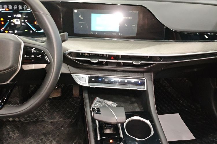 Used Changan Eado 2023 Changan Edition PLUS Blue Whale NE 1.4T GDI DCT Prestige Version