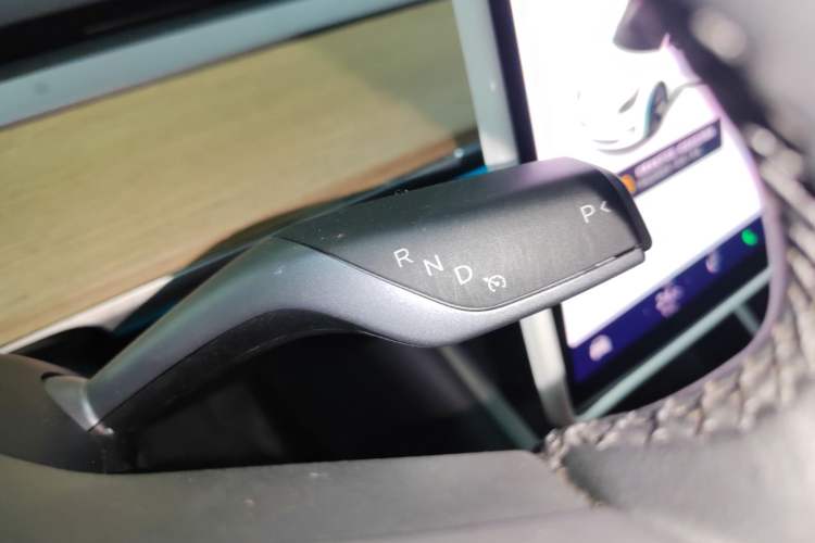 Used Tesla Model 3 2019 Standard Range Rear-Drive Upgraded Version
