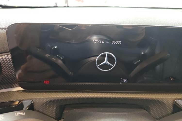 Used Mercedes-Benz A-Class 2020 Restyled A 200 L Sport Sedan Fashion Version

