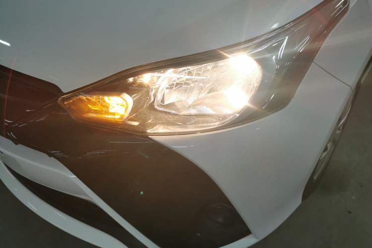 Used Toyota YARiS L 2016 Revised 1.5E CVT Charming Edition
