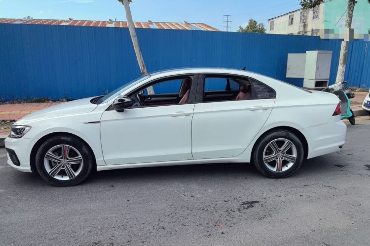 Used Volkswagen Lamando 2019 230TSI DSG Fashion Edition China VI