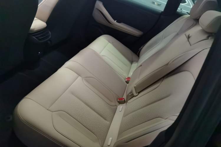 Used Nio ET5T 2023 75 kWh Touring
