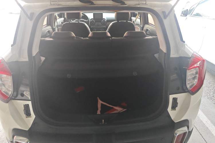 Used  Q35 2016 1.5L Automatic Smart Edition