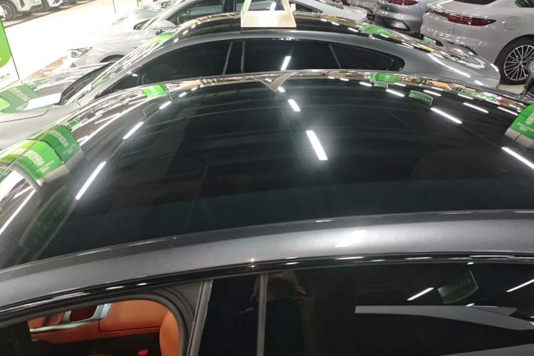 Used  L07 2024 230Max Qiankun Intelligent Driving ADS SE Range-Extended Version
