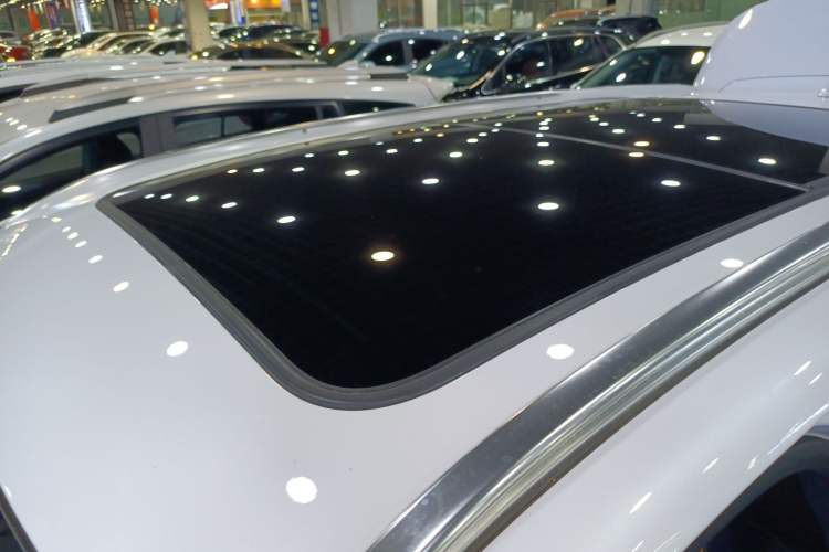 Used BYD Tang New Energy 2021 DM 2.0T Four-Wheel Drive High-Performance Flagship Model
