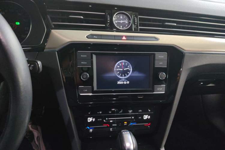 Used Volkswagen FAW-Volkswagen CC 2020 330TSI Huayan Edition China VI Standard
