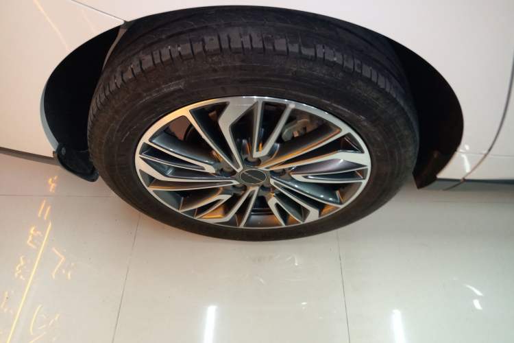 Used FORTHING Yacht 2022 1.5T DCT Chasing-the-Waves Edition
