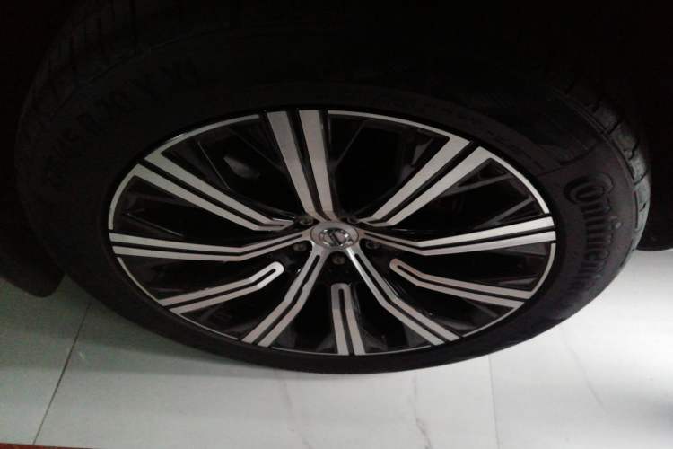 Used Volvo XC90 2021 B6 Zhiyi Luxury Edition 7-Seater
