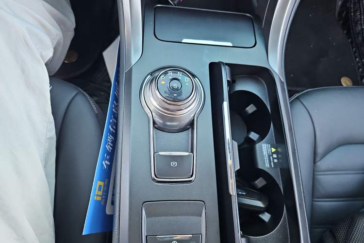 Used Ford Mondeo 2017 EcoBoost 180 Stylish Model
