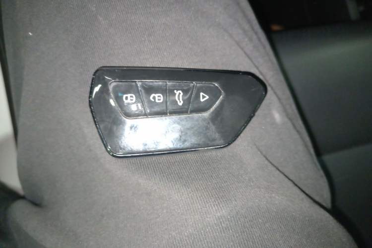 Used FORTHING Yacht 2022 1.5T DCT Chasing-the-Waves Edition
