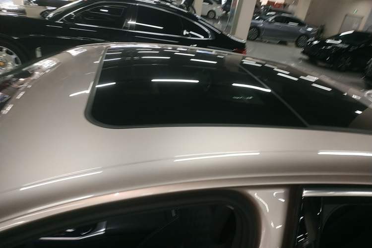 Used Hongqi H9 2020 3.0T Smart Connect Flagship Four-Seat Version