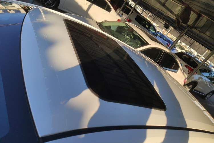 Used Toyota Levin 2023 Smart Electric Hybrid Dual-Engine 1.8L Sport Edition
