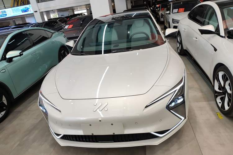 Used  L7 2022 Pro Model
