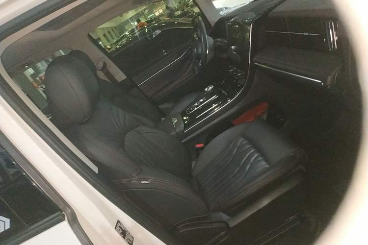 Used GAC Trumpchi M8 2024 Master Series 400T Prestige Edition
