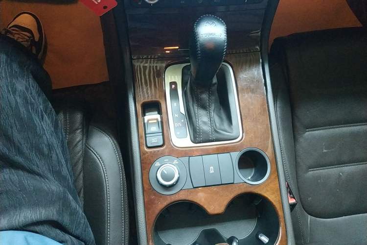 Used Volkswagen Touareg 2011 3.0 TSI Standard Version