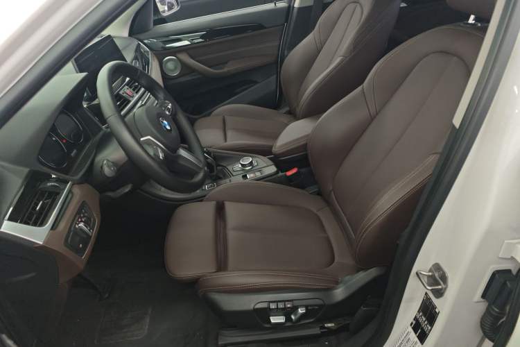 Used BMW X1 2021 Restyled sDrive25Li Leading Edition
