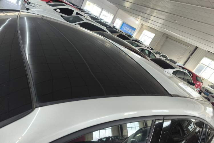 Used Toyota Venza 2023 2.0L CVT Two-Wheel Drive Luxury Edition
