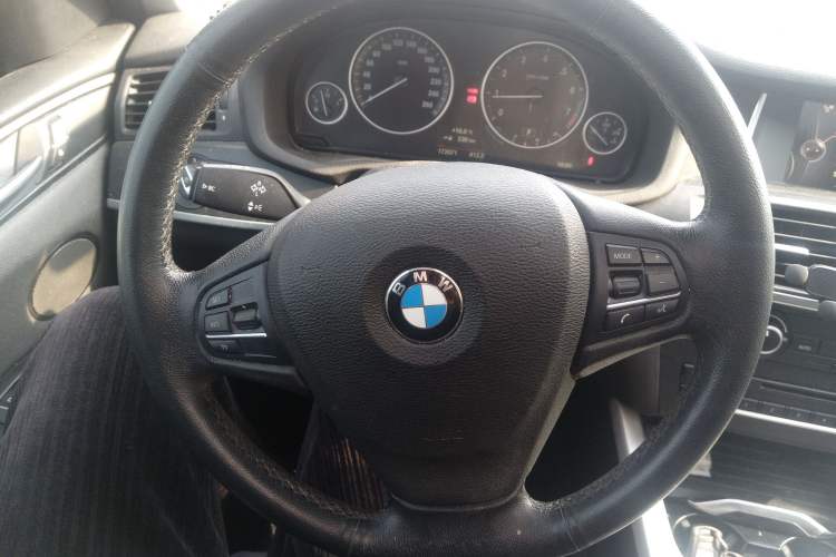 Used BMW X3 2016 sDrive20i
