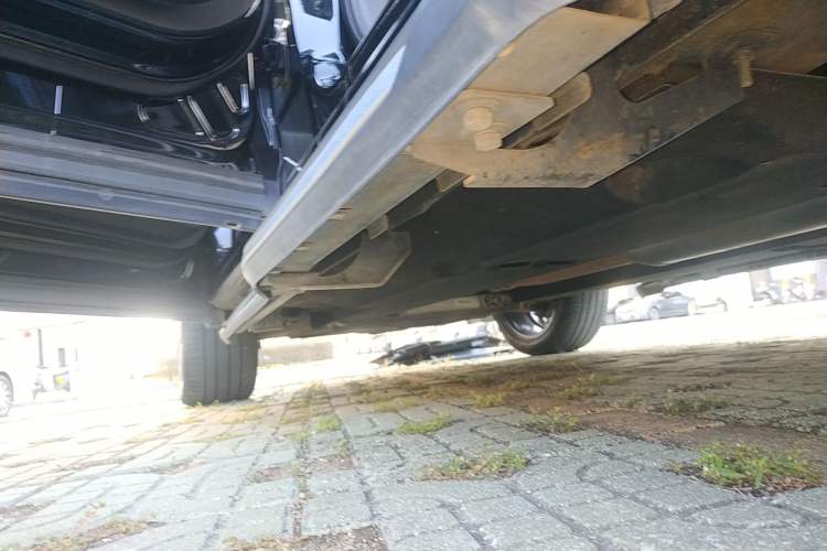 Used Hongqi HS5 2022 Facelifted Version 2.0T Smart Connect Flagship All-Wheel-Drive Edition
