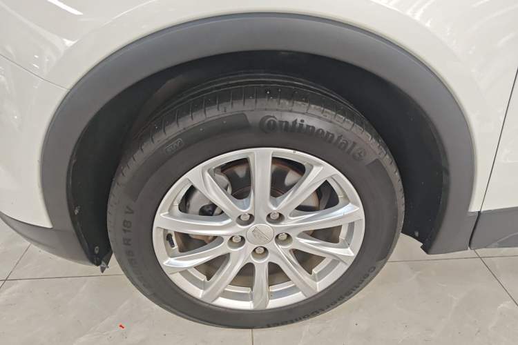 Used Cadillac XT4 2018 28T Two-Wheel Drive Tech Version
