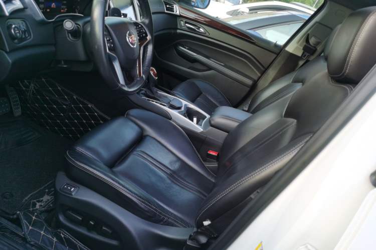 Used Cadillac SRX 2015 3.0L Elite Model
