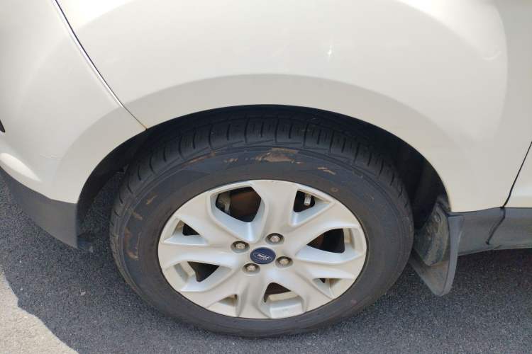 Used Ford EcoSport 2013 1.5L Manual Fashion Model