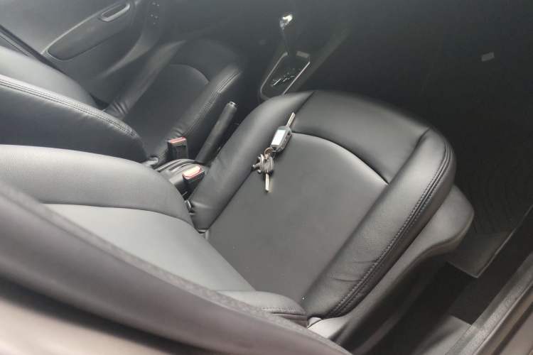 Used Peugeot 301 2014 1.6L Automatic Comfort Edition