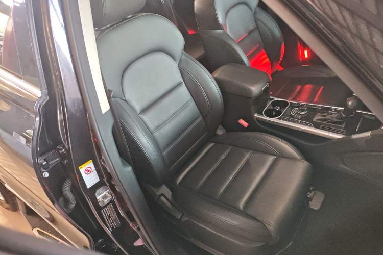 Used Haval H7 2016 Blue-Label H7 2.0T Automatic Luxury Model
