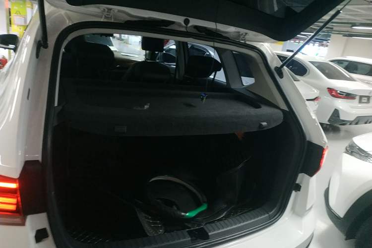 Used Volkswagen Tharu 2022 280TSI Two-Wheel-Drive Luxury Edition