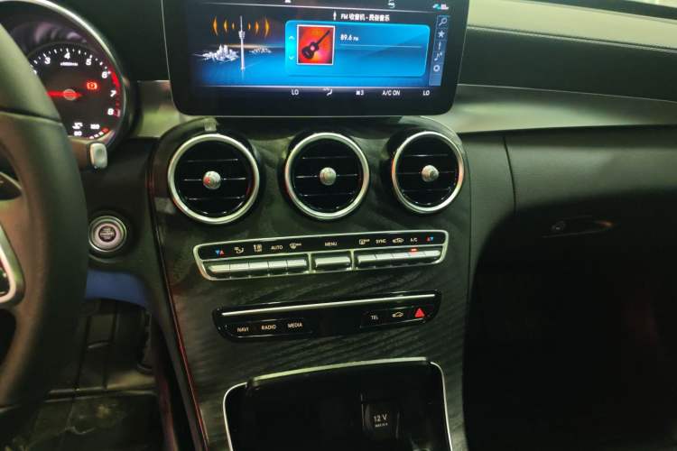 Used Mercedes-Benz C-Class 2019 C 180 L Fashion Edition Sport Version
