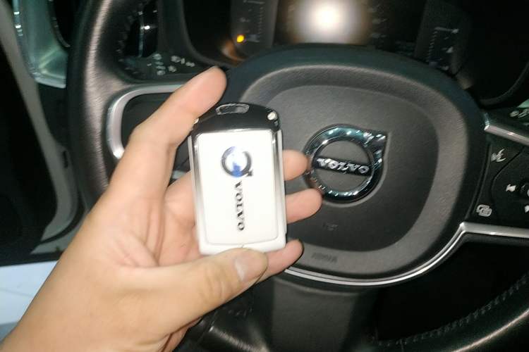 Used Volvo XC60 2018 T4 Zhiyi Edition