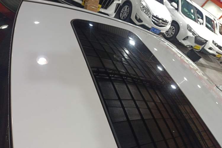 Used Hyundai Elantra 2016 1.6L Automatic ZhiXuan – Elite Version
