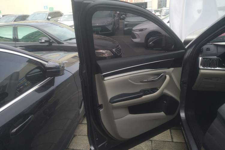 Used BYD Song PLUS New Energy 2021 DM-i 110KM Flagship Model
